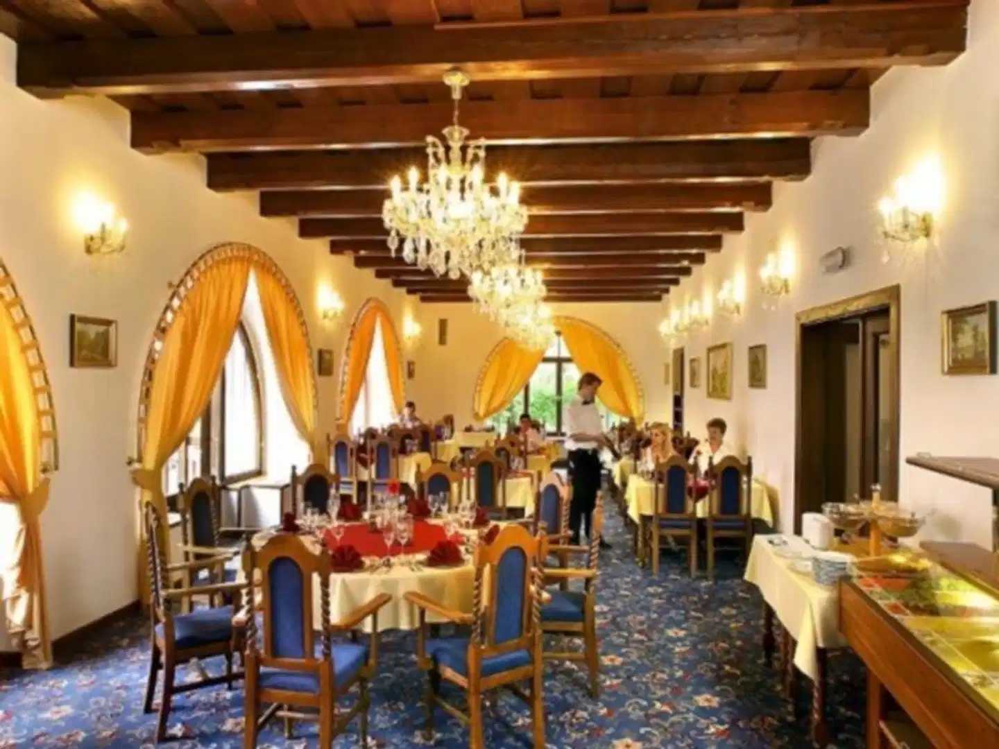 Romberský Dvur Restaurant