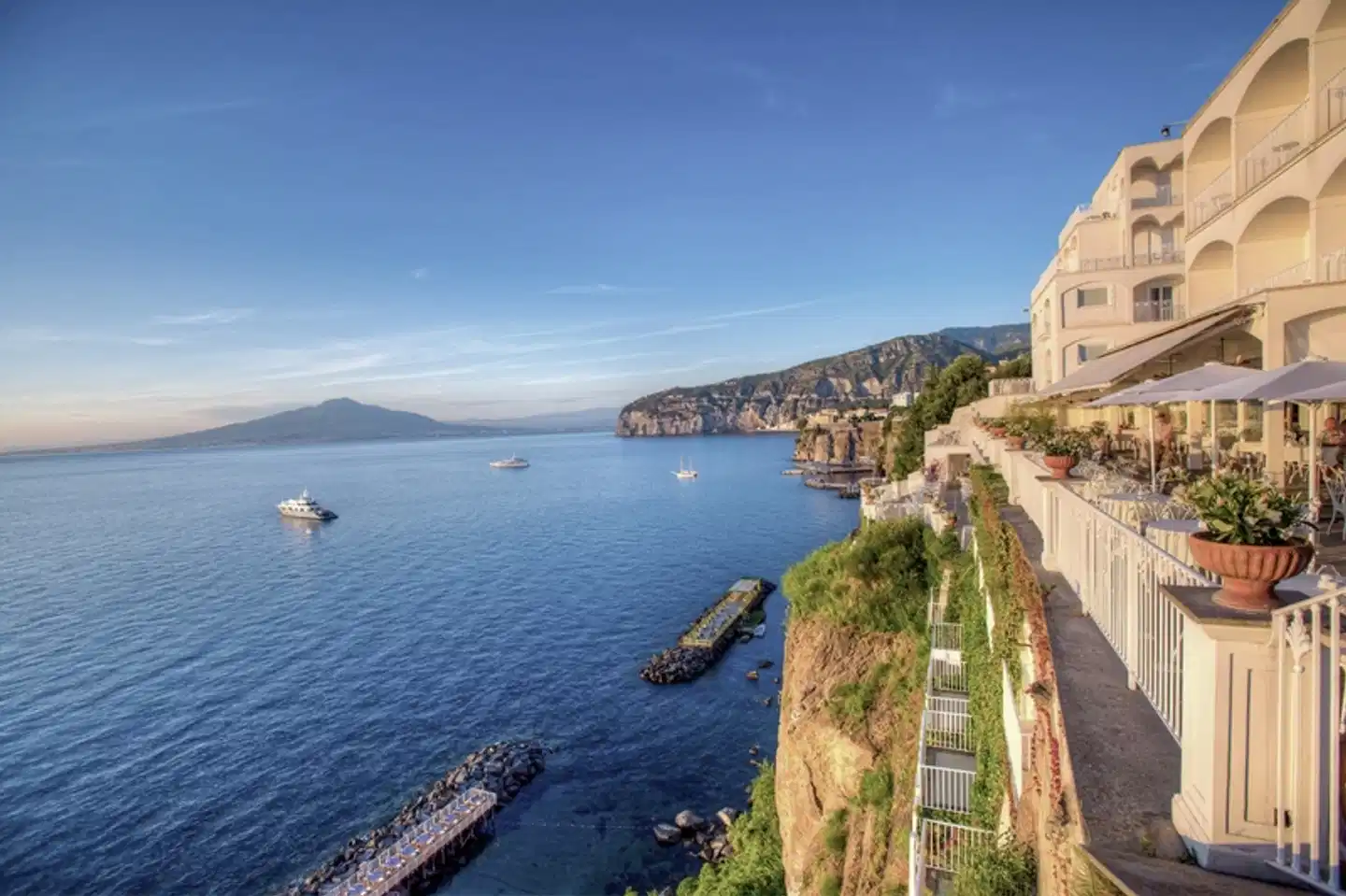 Grand Hotel Riviera Landschaft