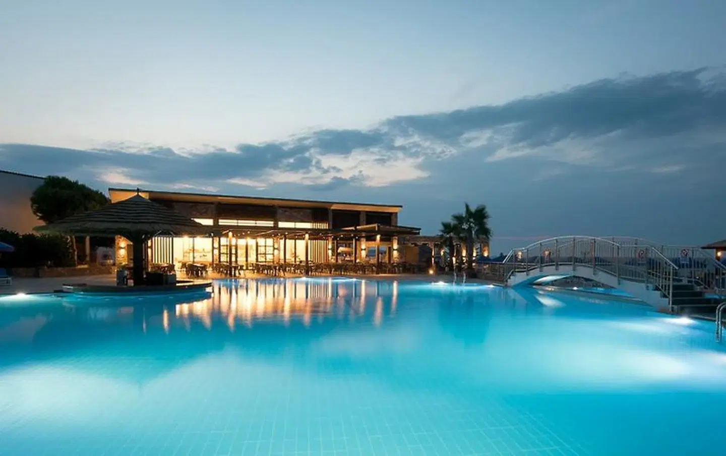 Nana Golden Beach OUTDOOR_POOL