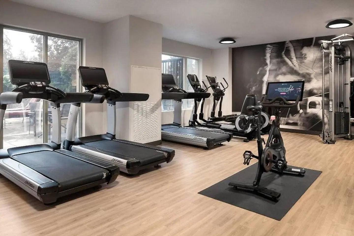 Seattle Marriott Redmond SPORTS_AND_LEISURE
