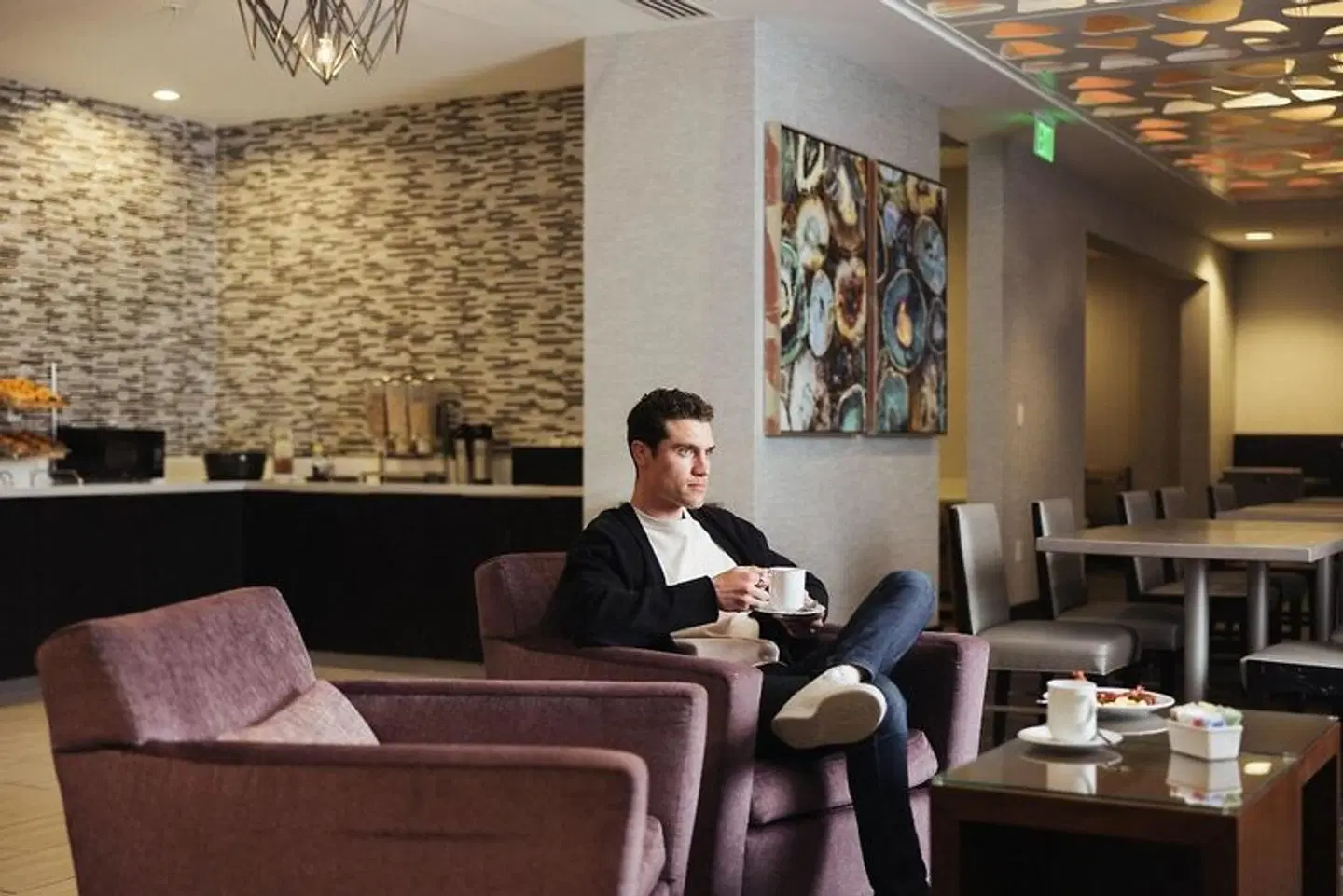 Seattle Marriott Bellevue Bar