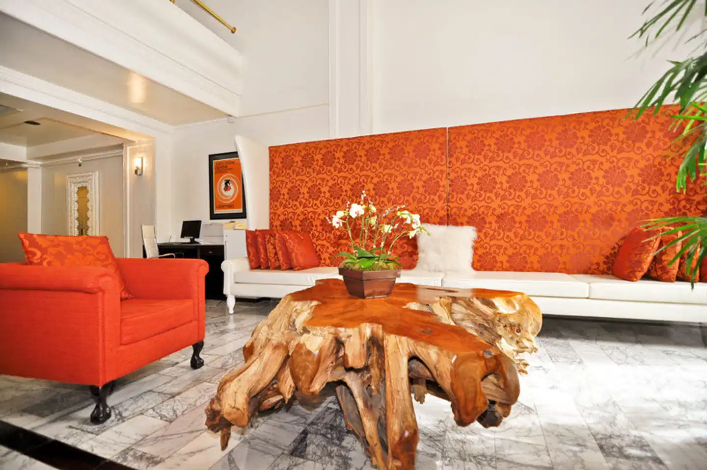 Hotel Julian Lobby