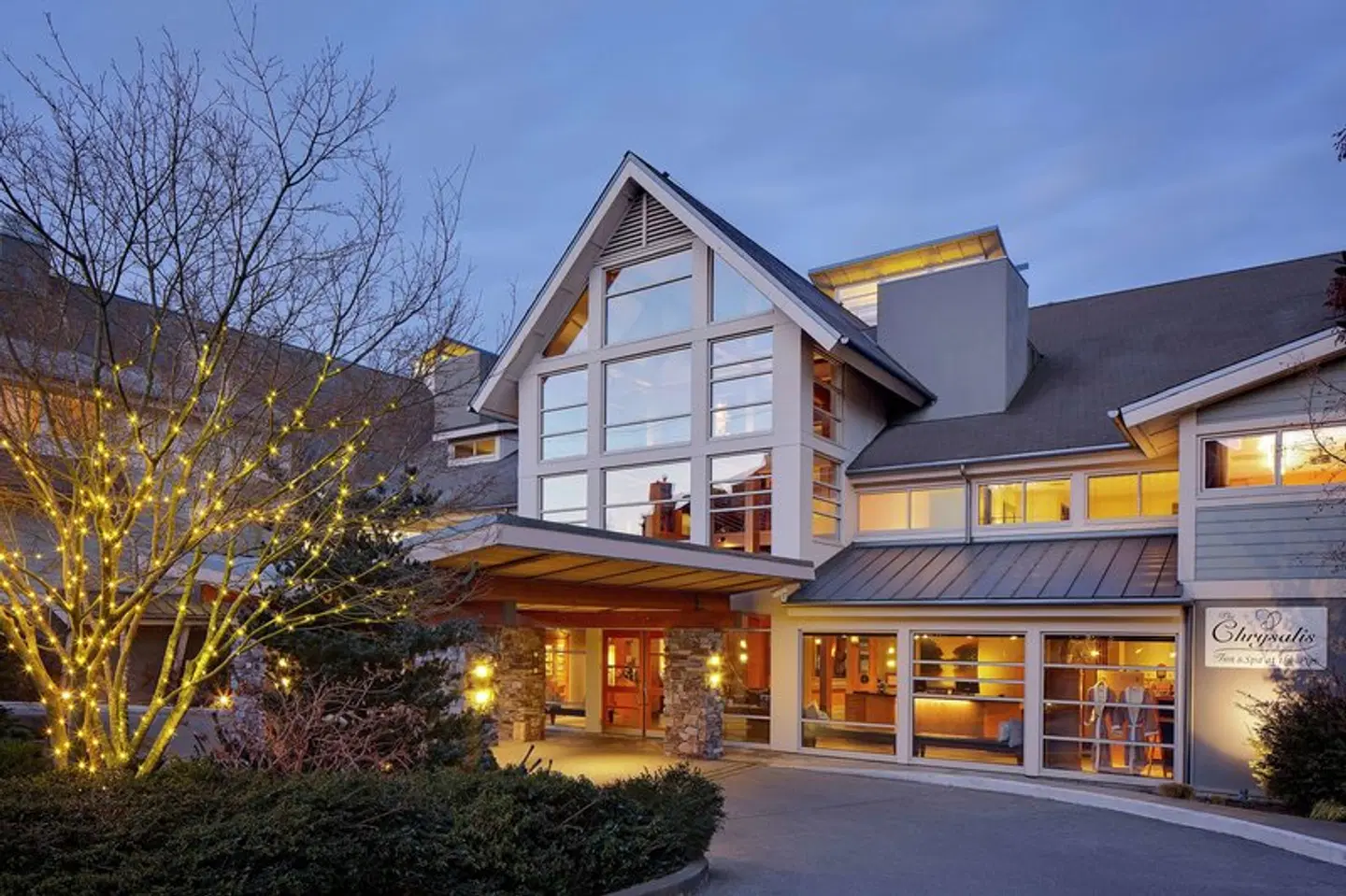 The Chrysalis Inn & Spa Bellingham, Curio Collection by Hilton EXTERIOR