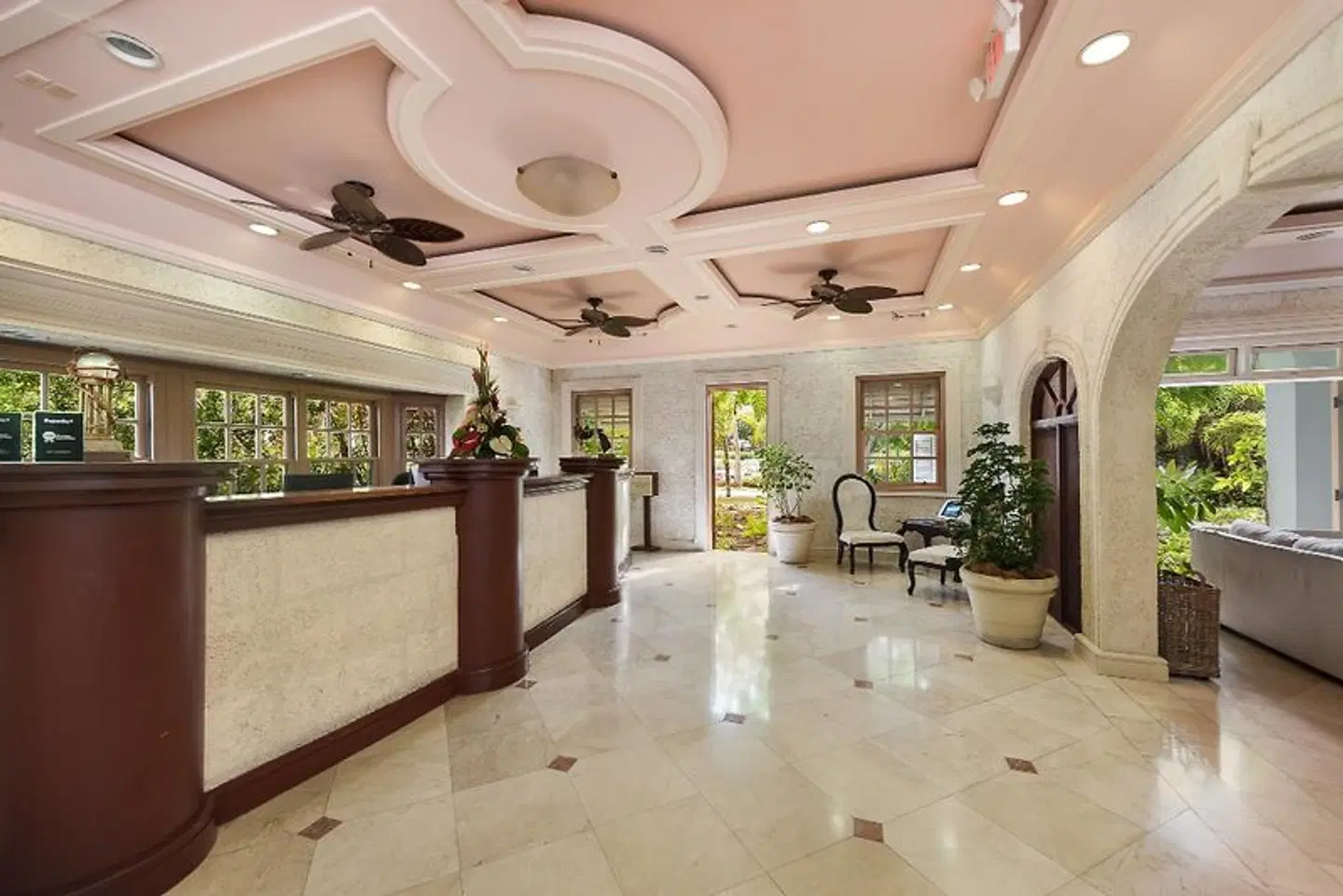 The Crane Resort LOUNGE_LOBBY