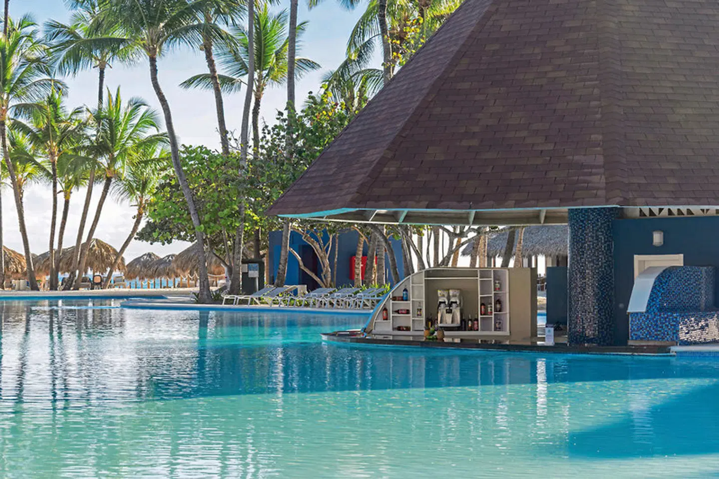 Caribe Deluxe Princess OUTDOOR_POOL