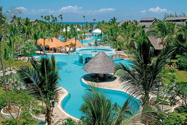 Southern Palms Beach Resort OUTDOOR_POOL