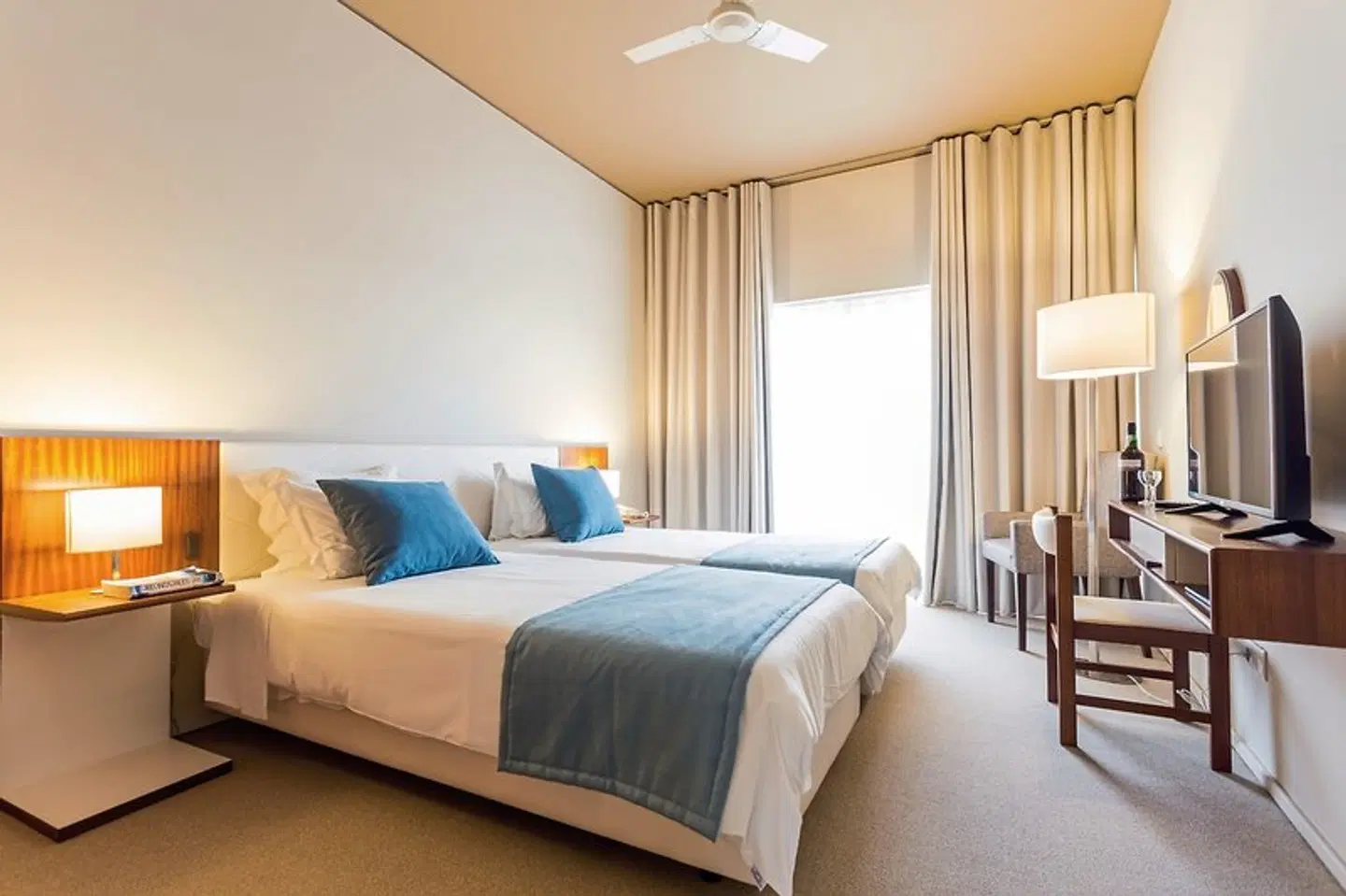 Girassol ROOM_EXAMPLE