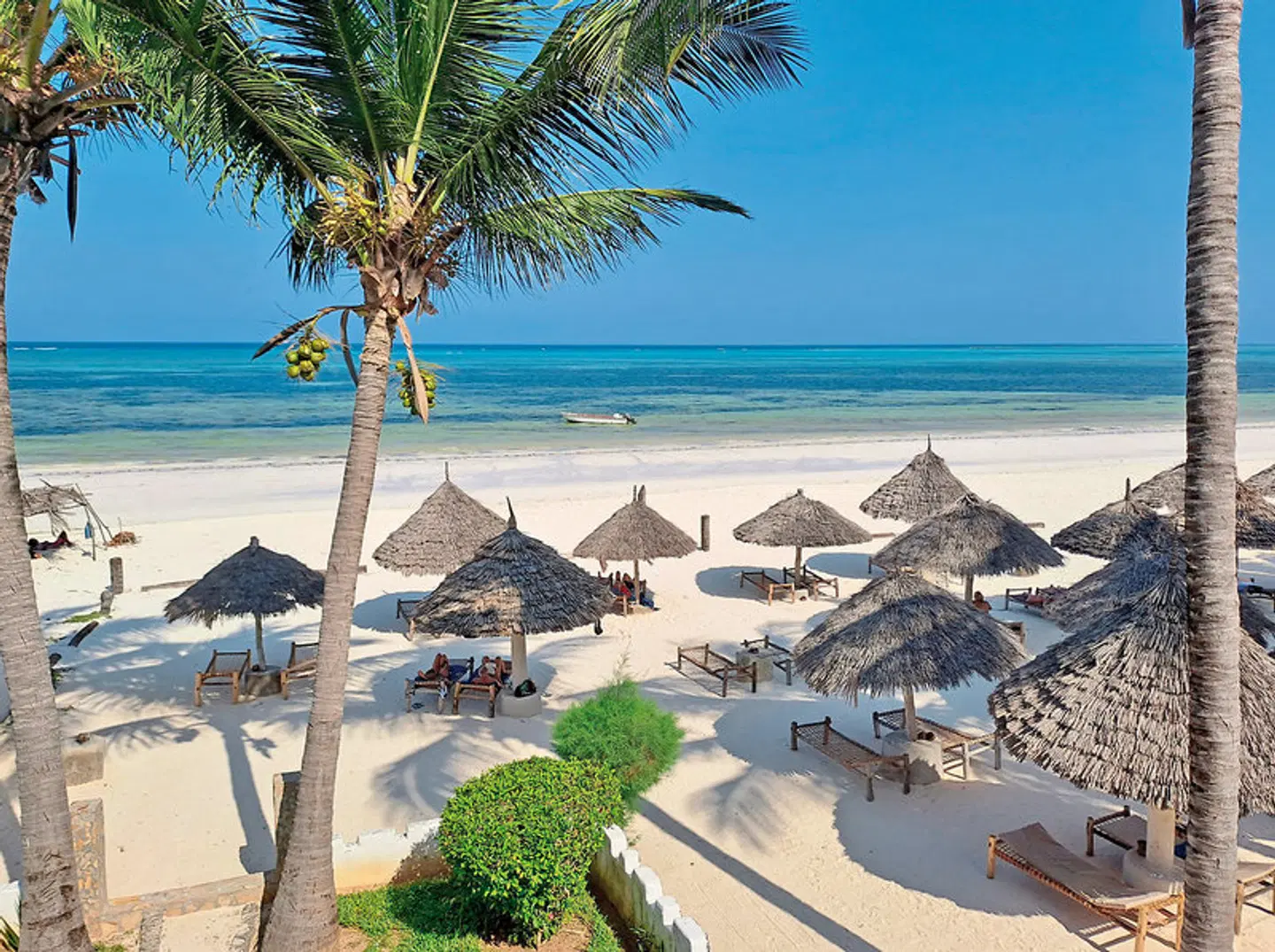 AHG Waridi Beach Resort & Spa Strand