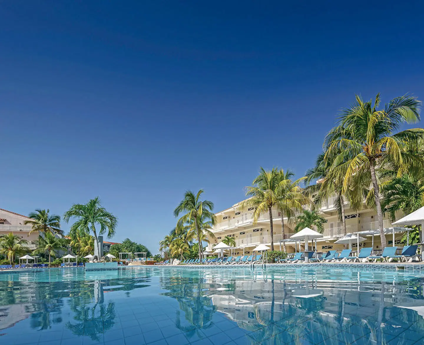 Rio de Luna y Mares OUTDOOR_POOL