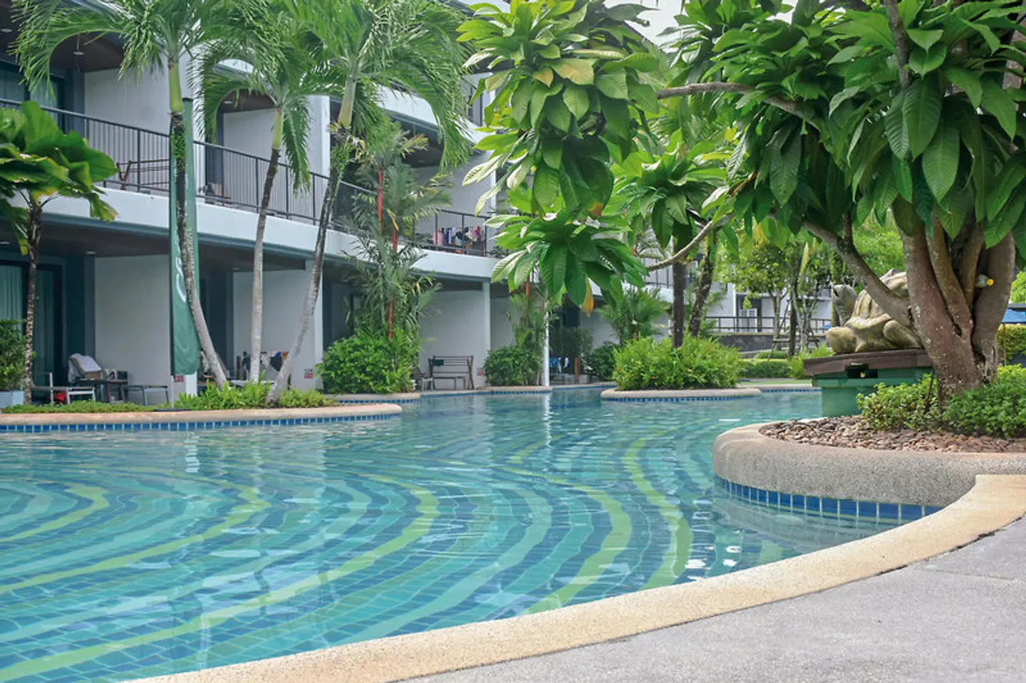 Holiday Ao Nang Beach Resort, Krabi OUTDOOR_POOL
