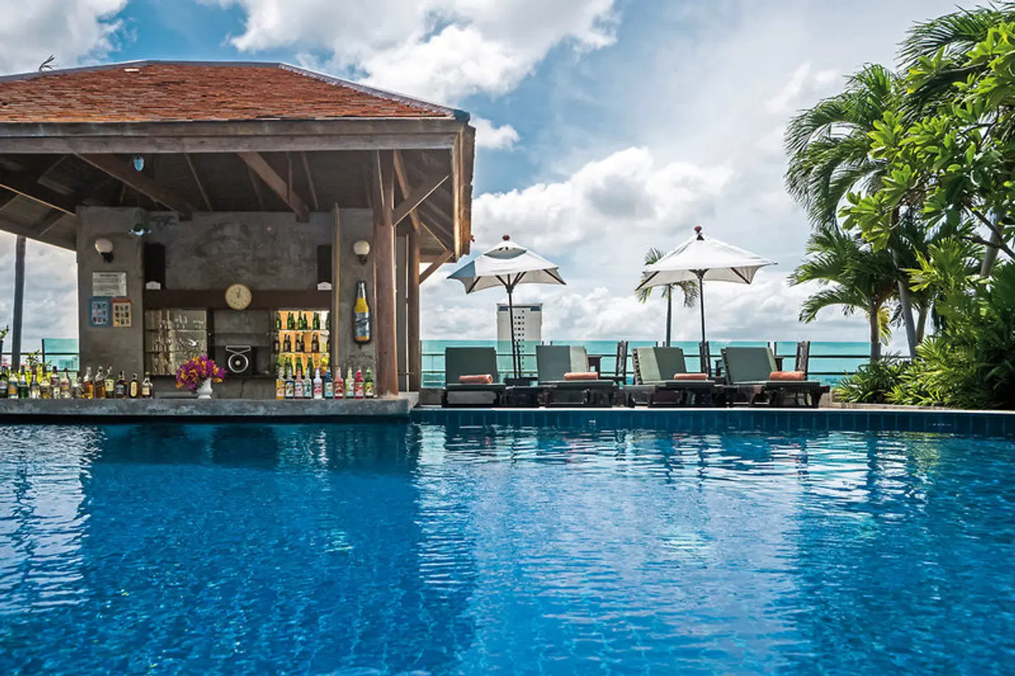 Sunshine Vista Hotel OUTDOOR_POOL