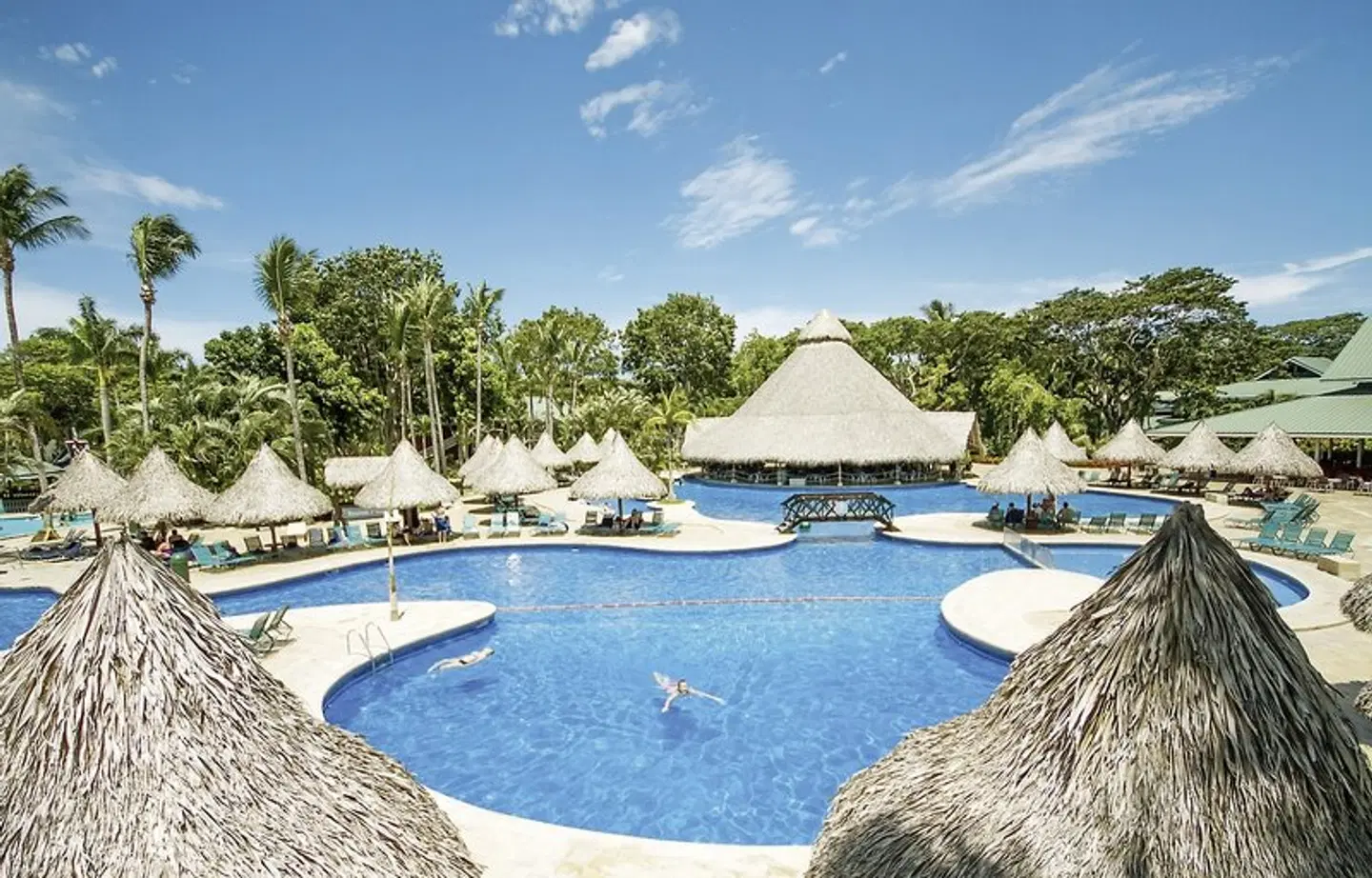 Barceló Tambor OUTDOOR_POOL