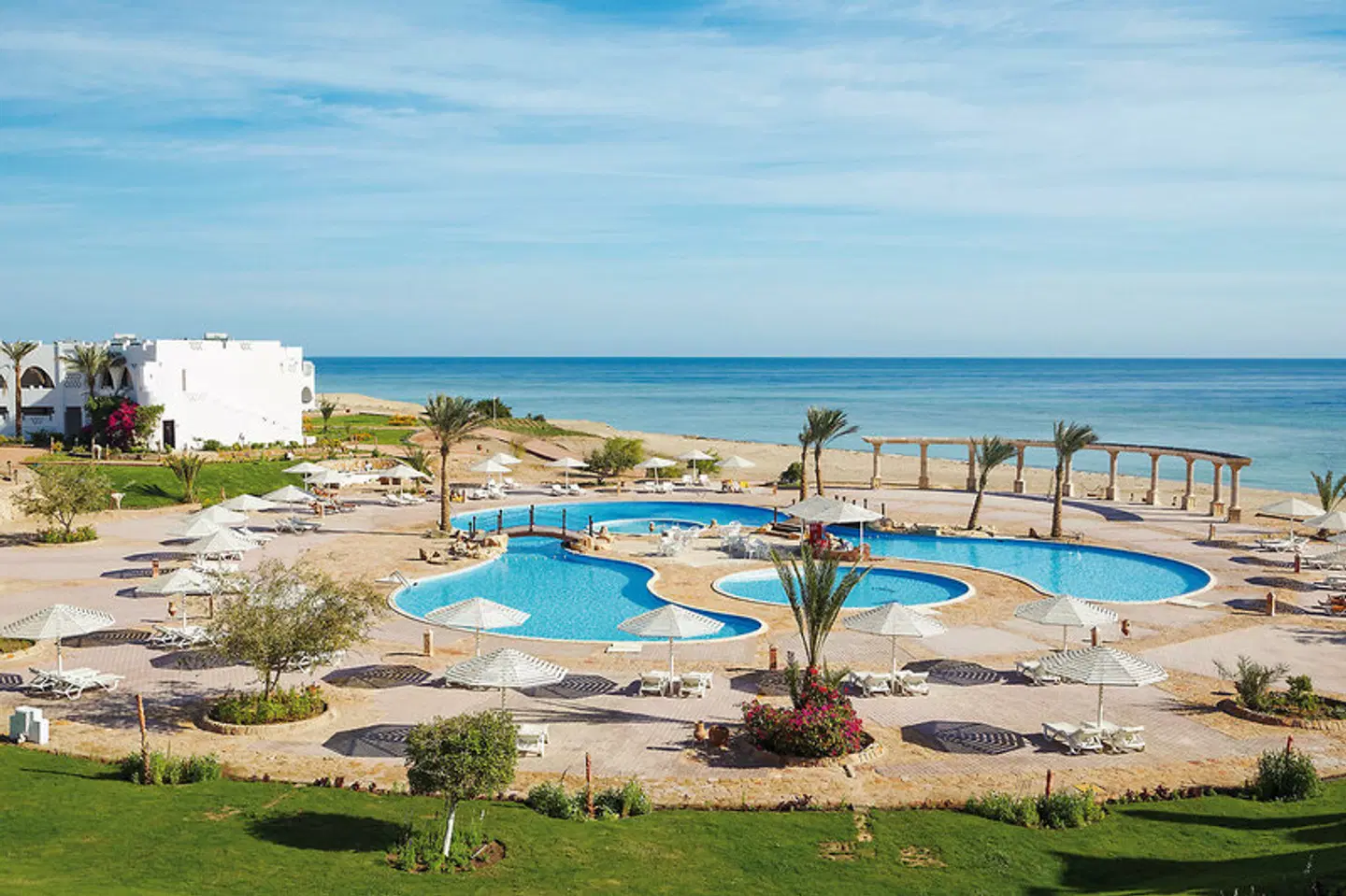 Three Corners Equinox Beach Resort OUTDOOR_POOL