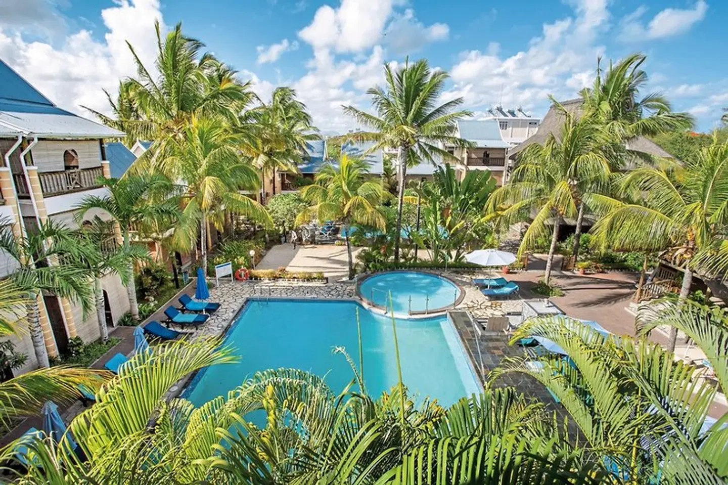 Le Palmiste OUTDOOR_POOL