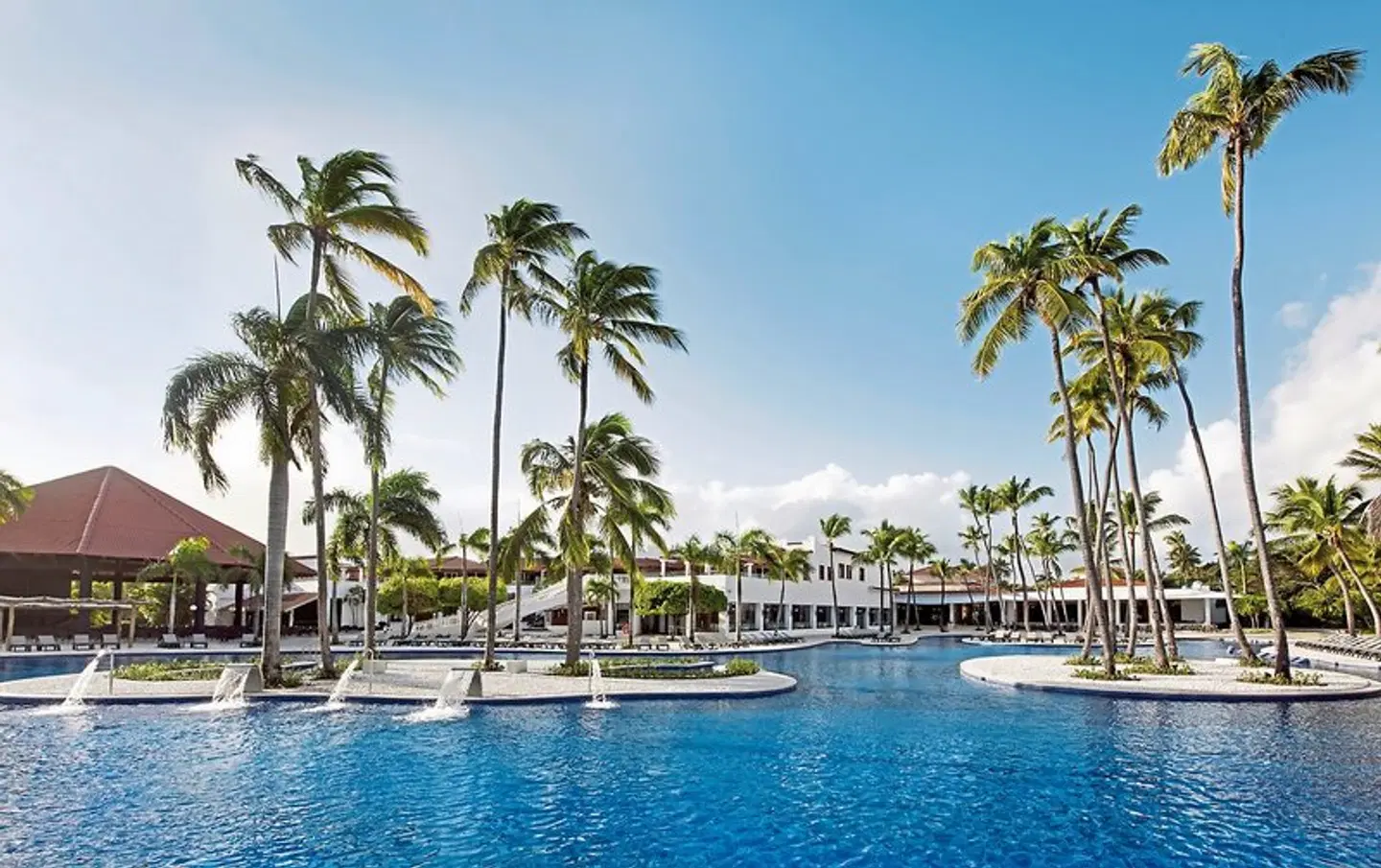 Occidental Punta Cana OUTDOOR_POOL