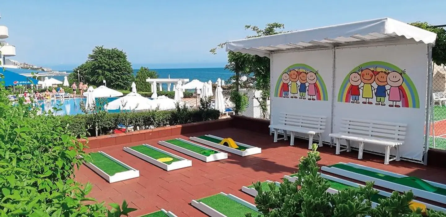 Sineva Beach SPORTS_AND_LEISURE