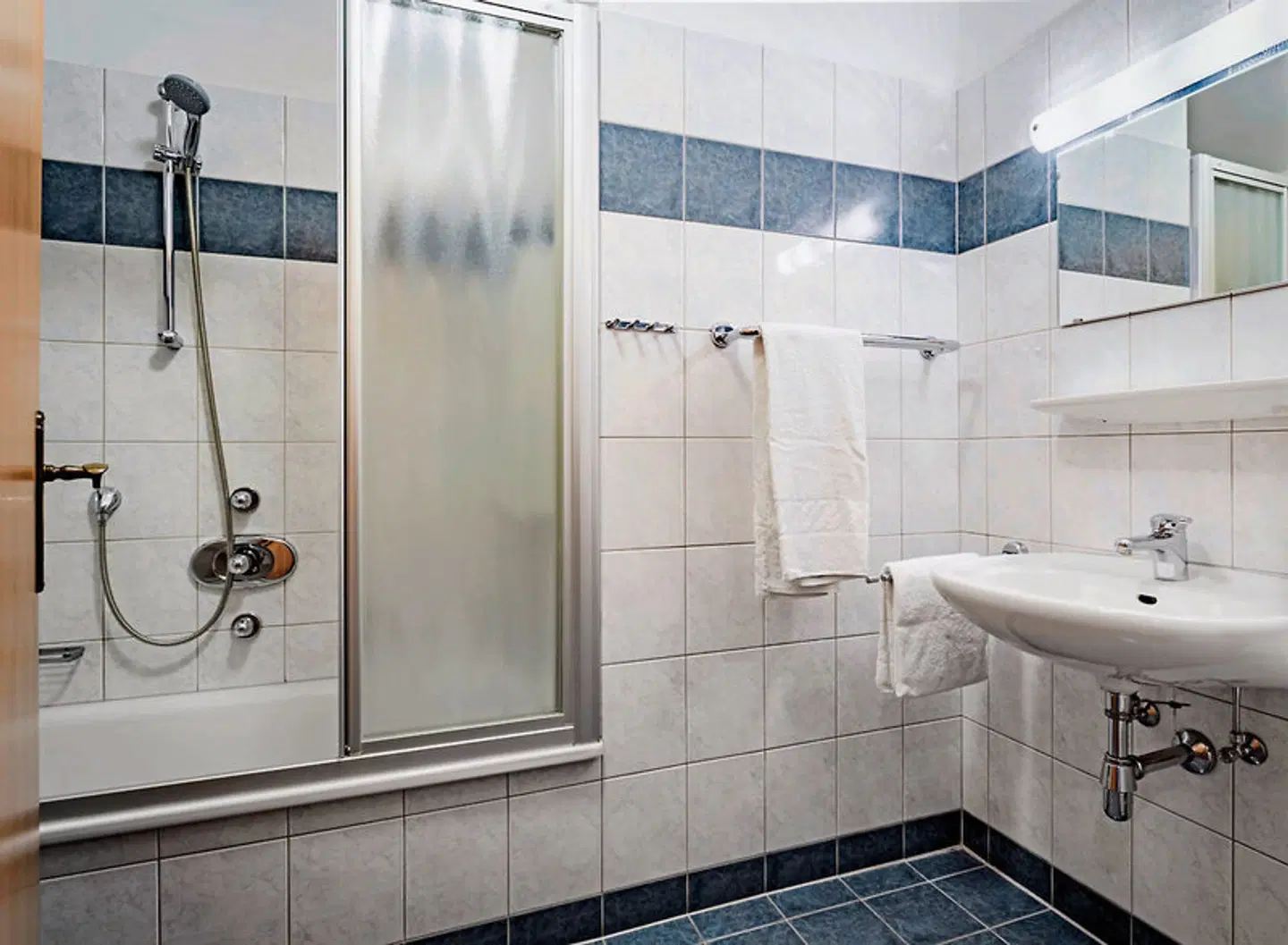 Aparthotel Sterngucker Badezimmer