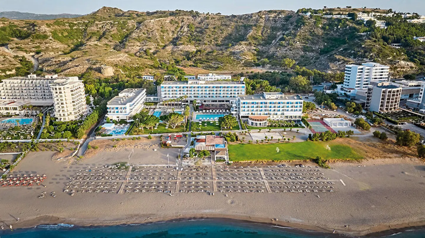 Blue Sea Beach Resort EXTERIOR