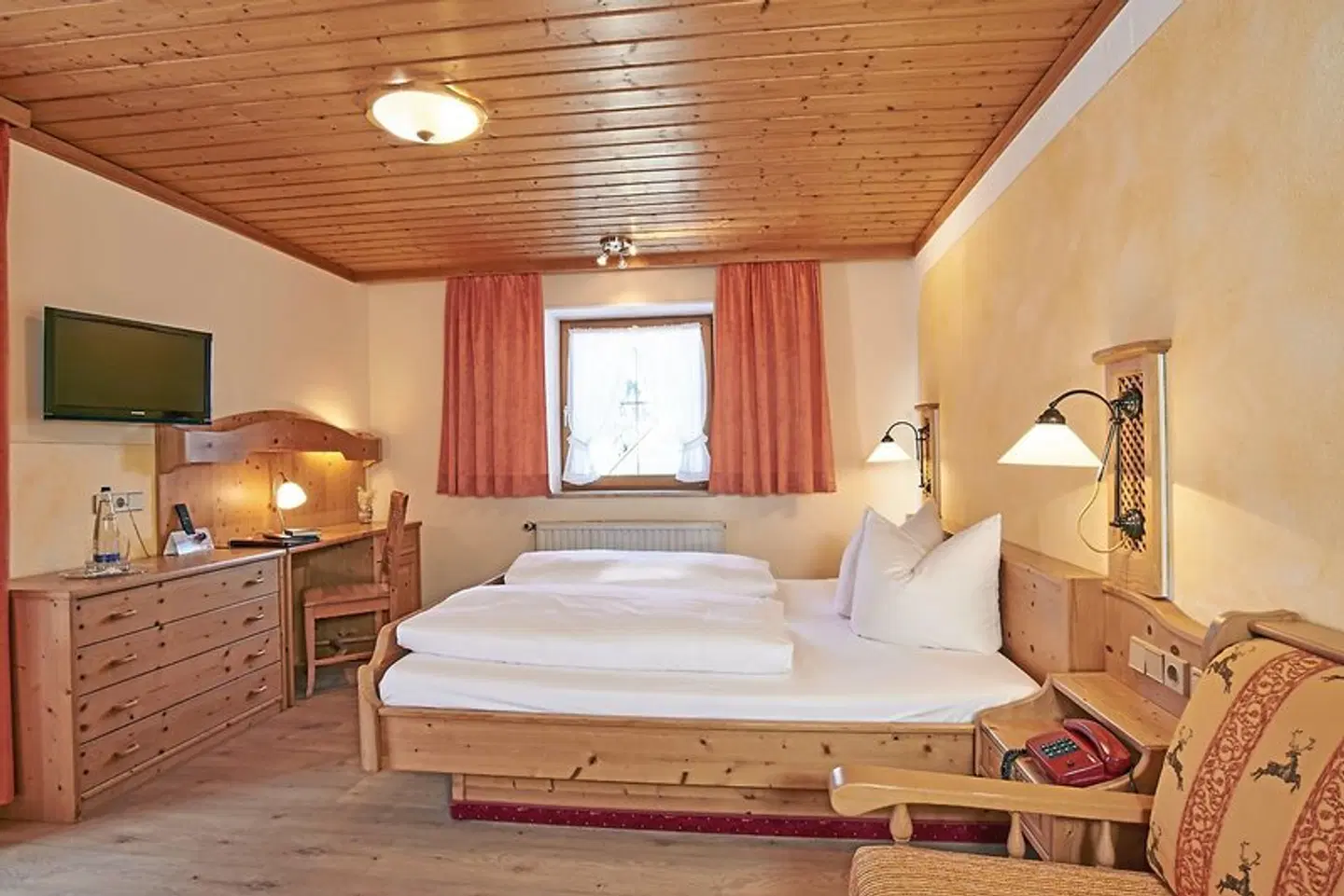 Hotel Bergheimat ROOM_EXAMPLE