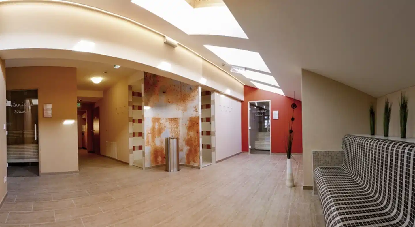 JUFA Hotel Altenmarkt Lobby