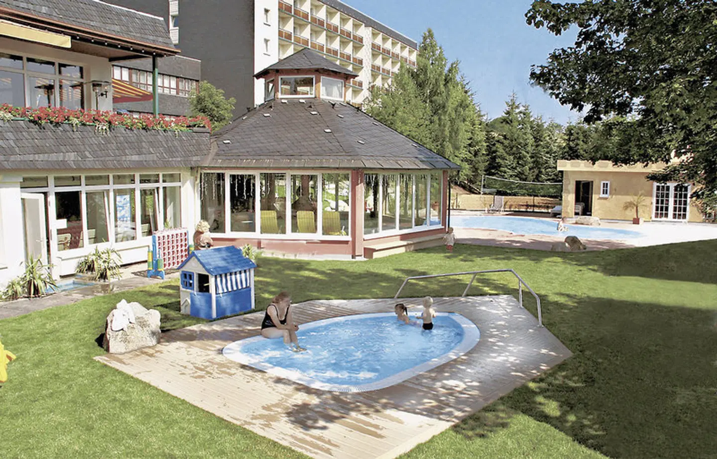 Aparthotel Am Rennsteig EXTERIOR