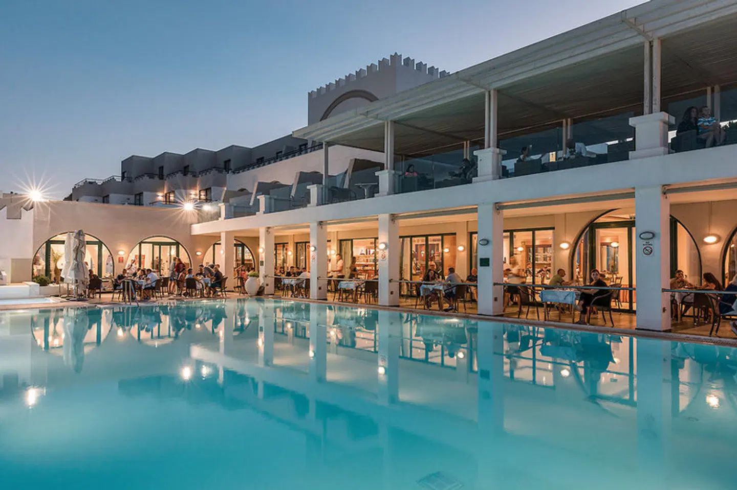 Calypso Palace OUTDOOR_POOL