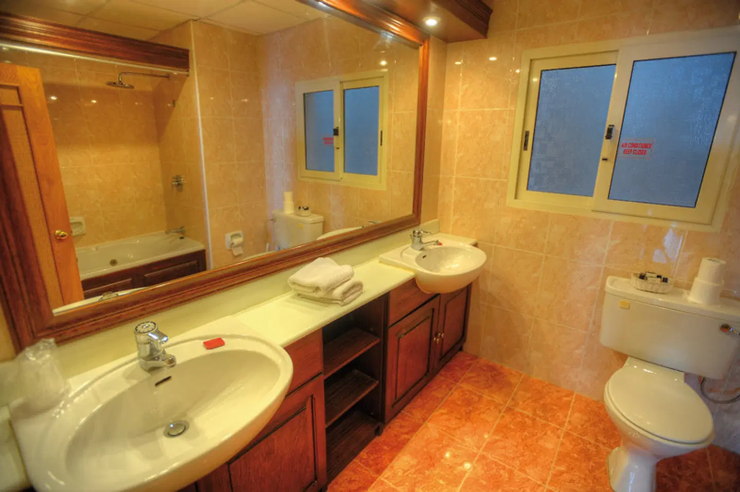 Saint Patrick's Hotel Badezimmer