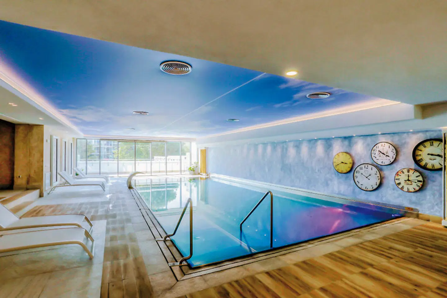 Maritim Paradise Blue Hallenbad