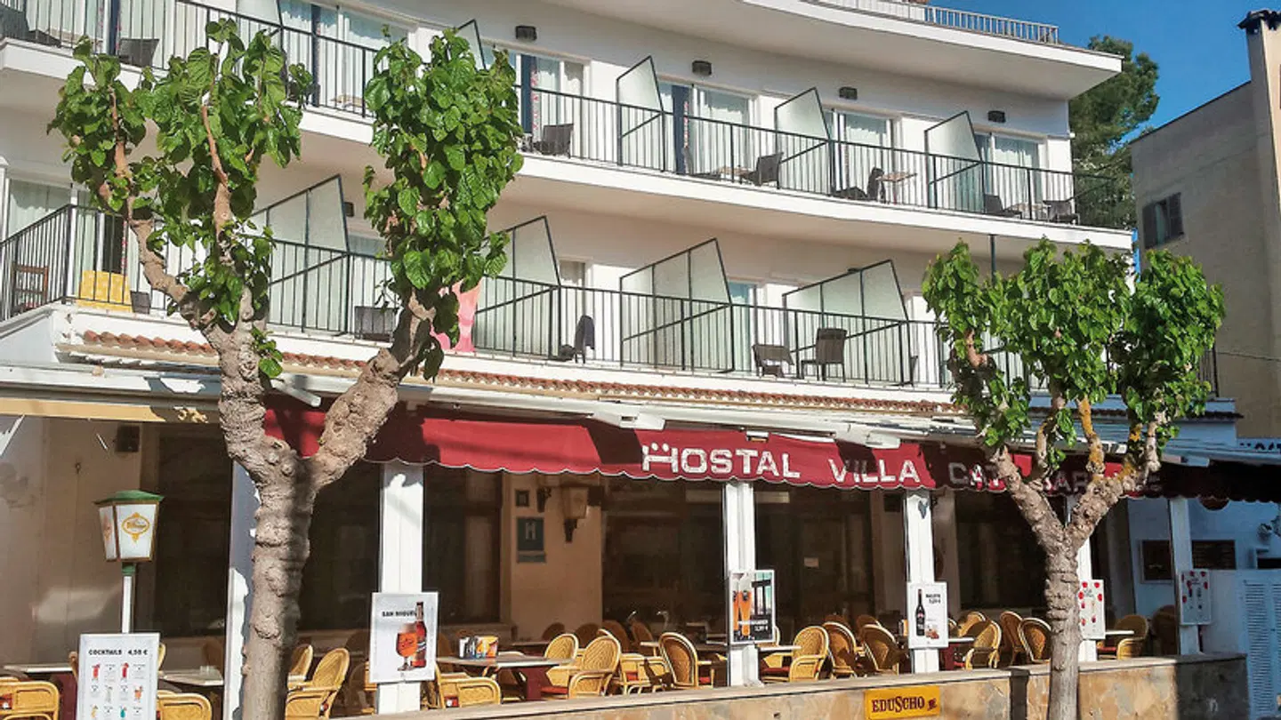 Villa Cati Hostal EXTERIOR