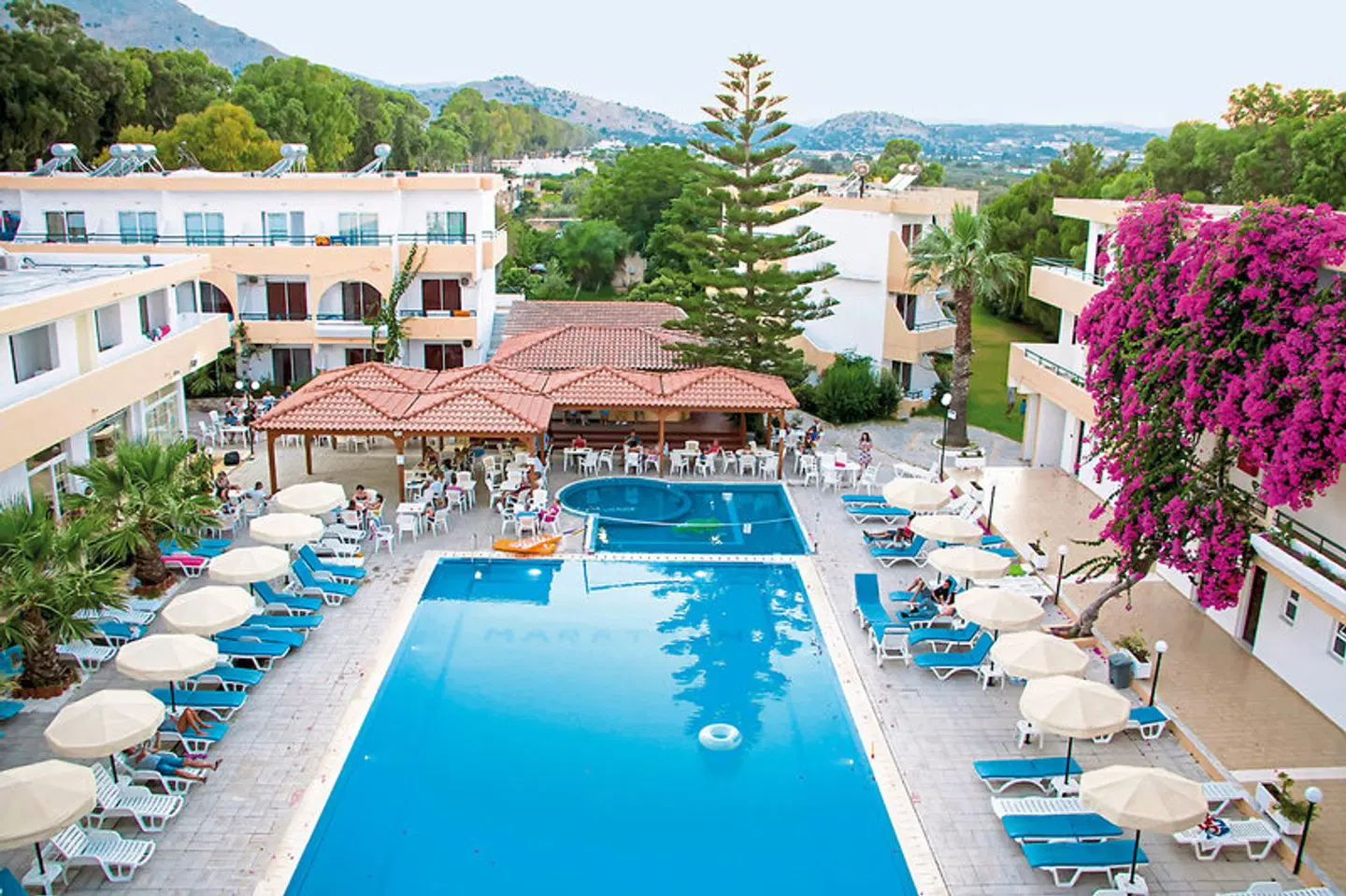 Marathon Hotel OUTDOOR_POOL
