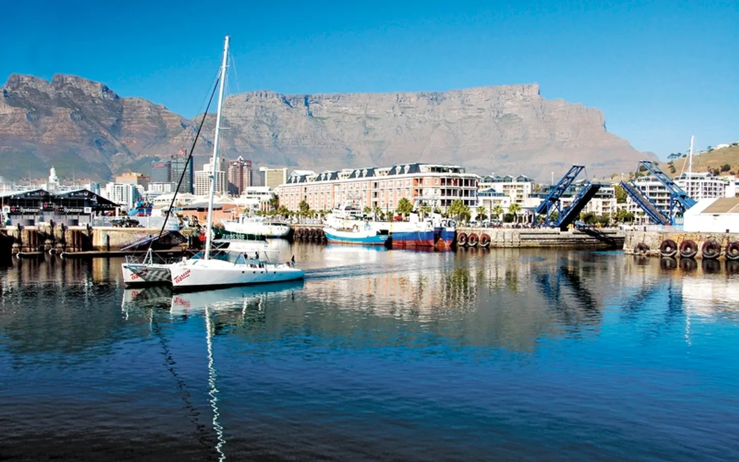 Drifters - Southern Africa Explorer Kapstadt - Johannesburg EXTERIOR