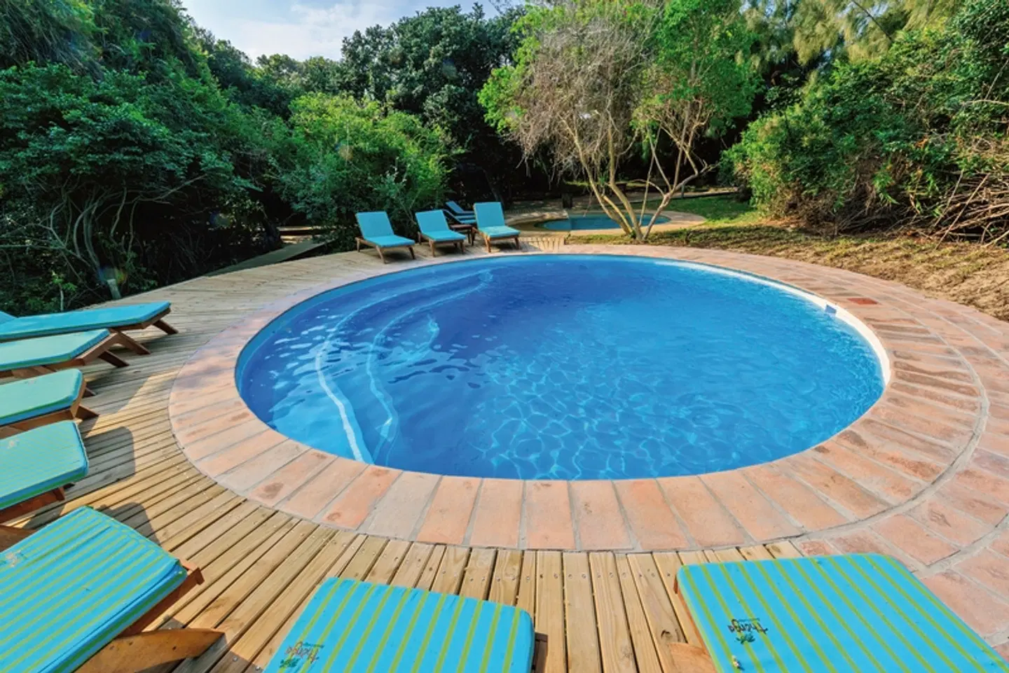 Thonga Beach Lodge OUTDOOR_POOL