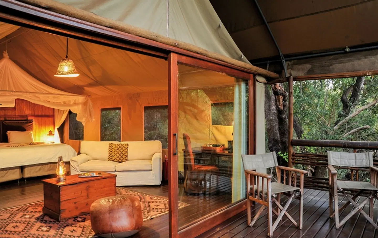 aha Thakadu River Camp Bar