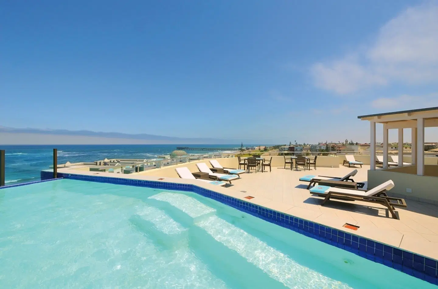 Beach Hotel Swakopmund OUTDOOR_POOL