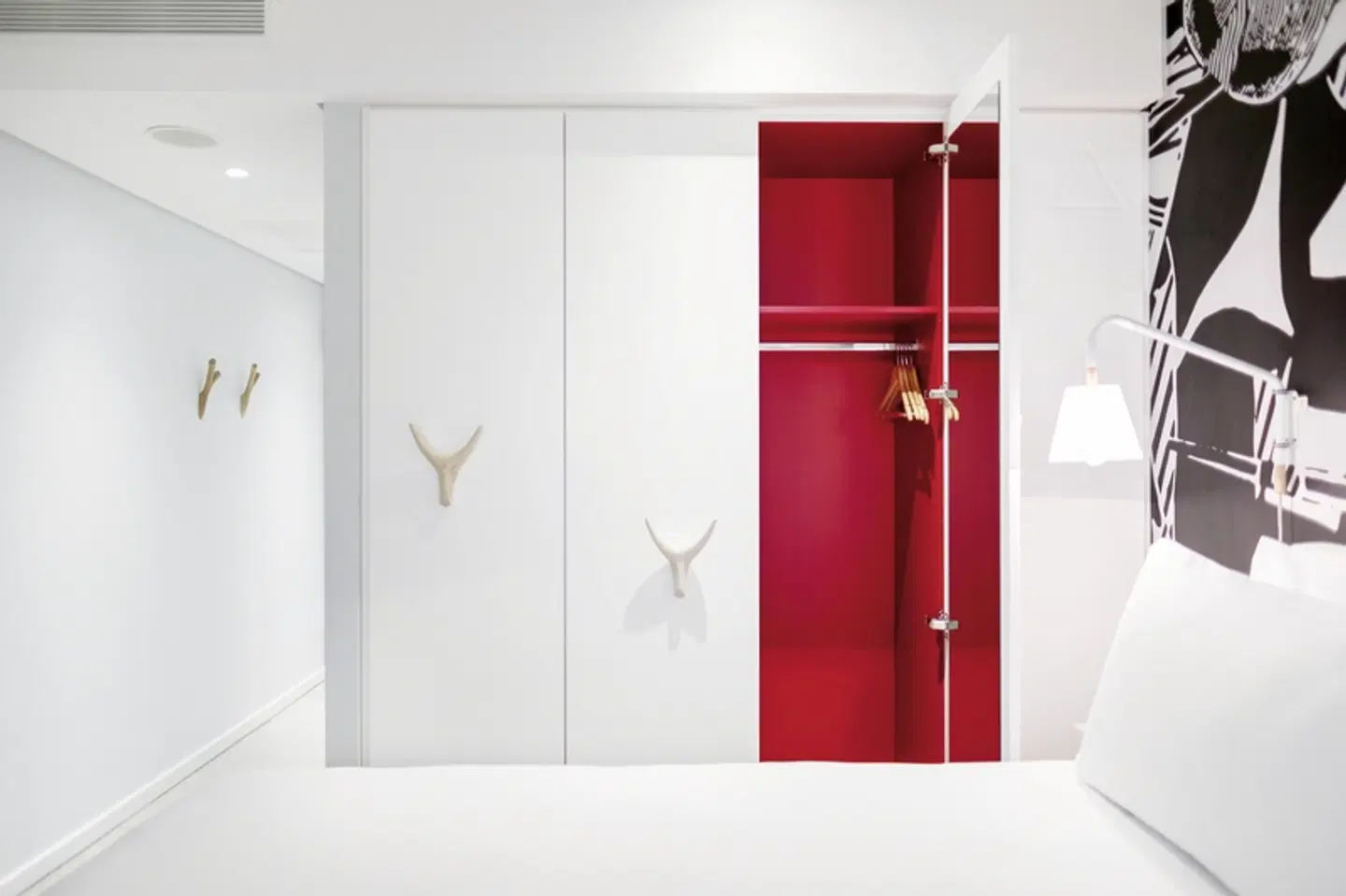 Radisson Red V&A Waterfront MODEL_IMPRESSION