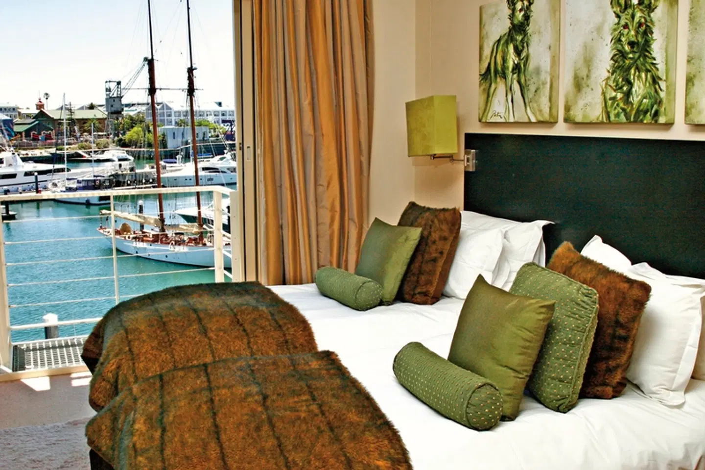 Waterfront Village ROOM_EXAMPLE