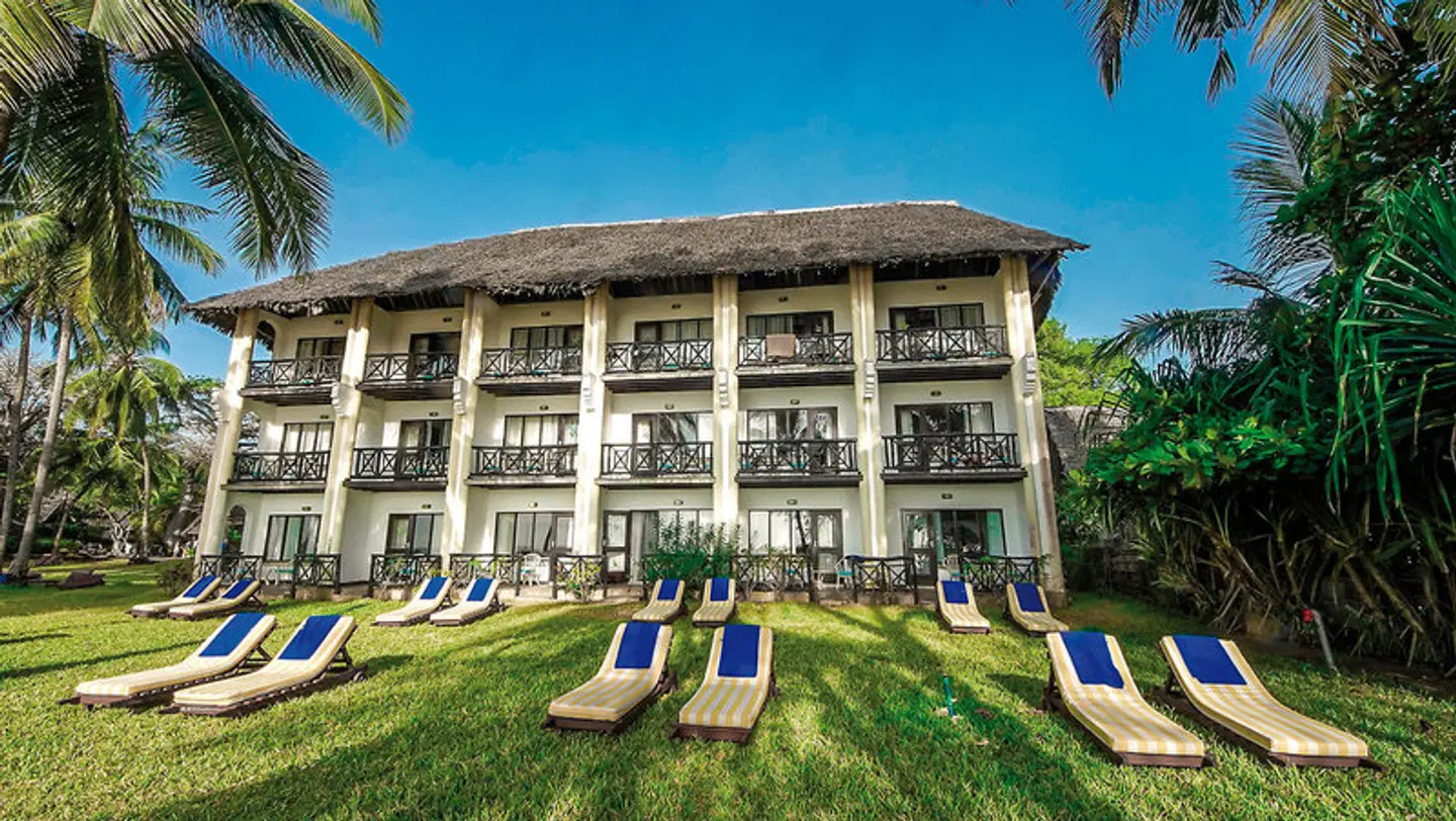 Papillon Lagoon Reef SPORTS_AND_LEISURE