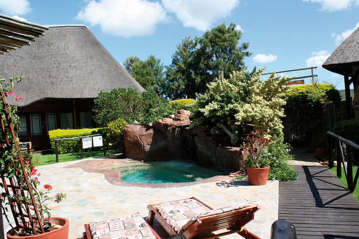 Elephants Footprint Lodge OUTDOOR_POOL