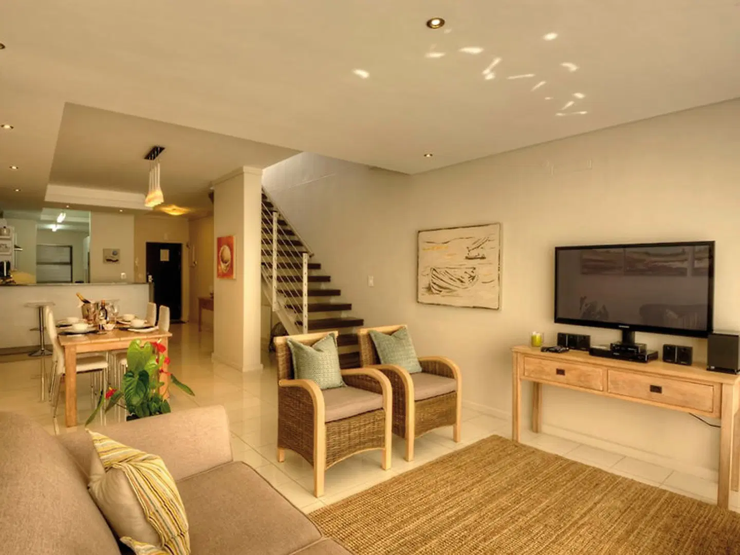 The Whale Coast Hotel HEALTH_BEAUTY