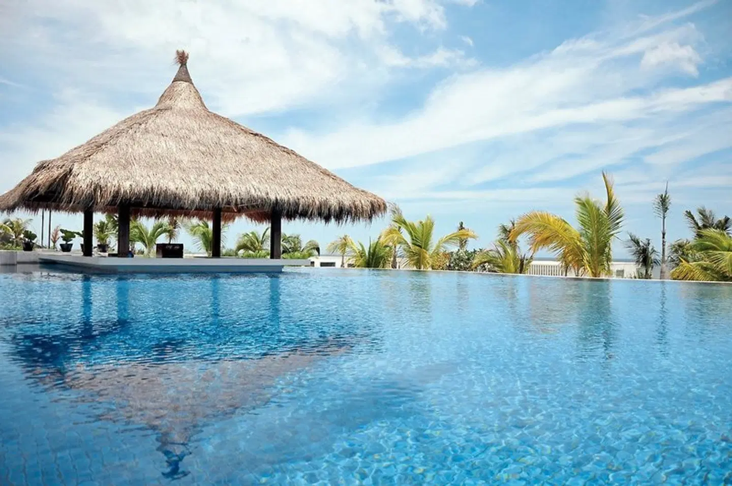 The Cliff Resort & Residences OUTDOOR_POOL