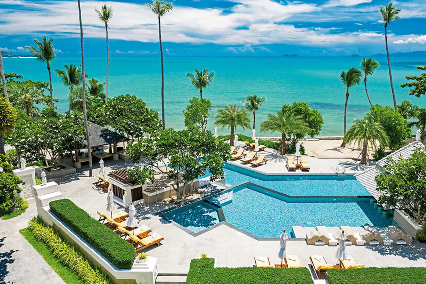Fair House Villas & Spa OUTDOOR_POOL