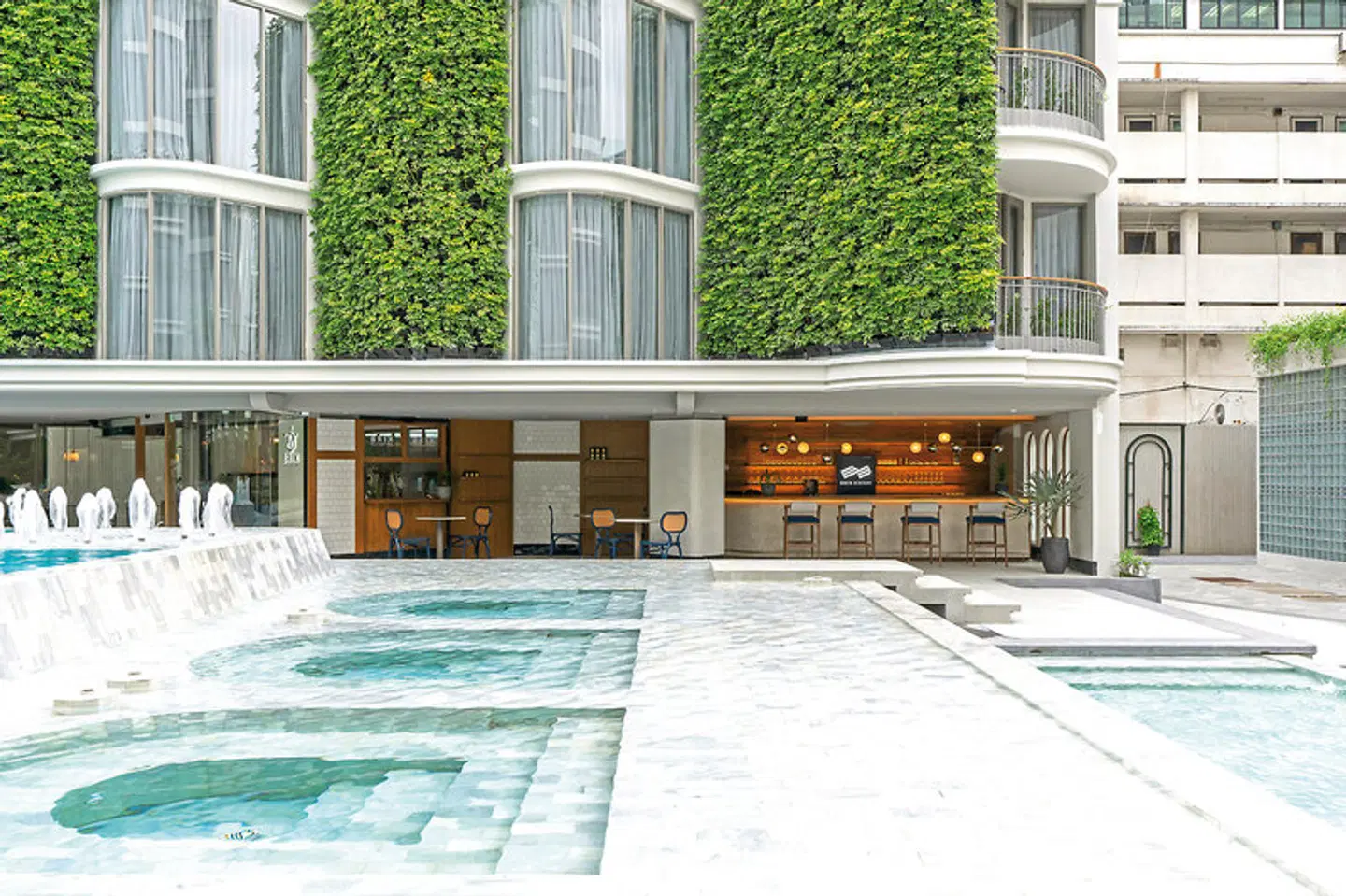 The Salil Hotel Riverside Bangkok EXTERIOR