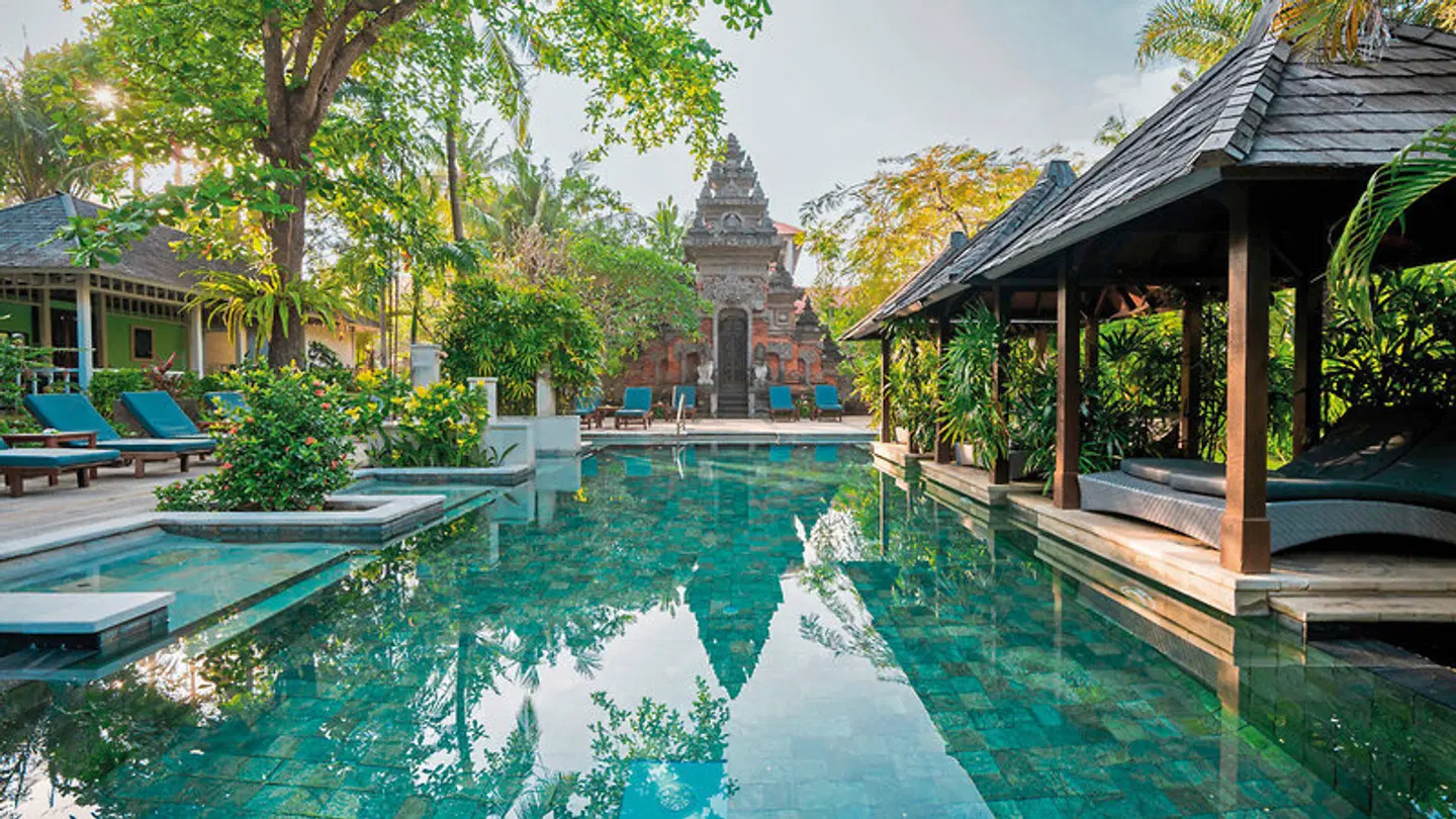 Bali Garden Beach Resort OUTDOOR_POOL