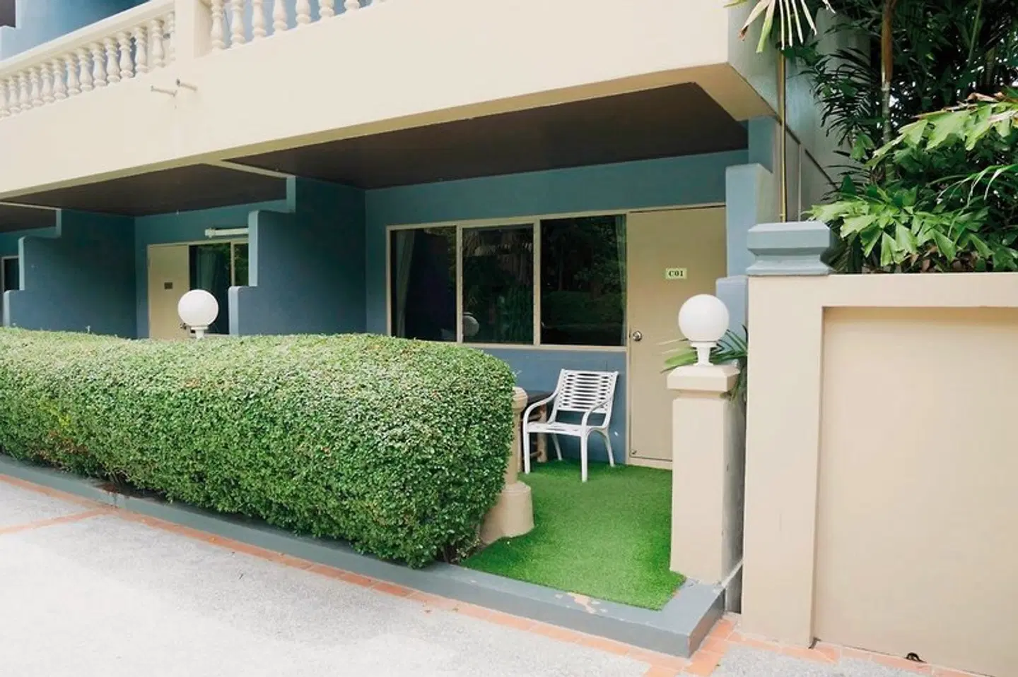 Let's Hyde Resort & Villas Terrasse