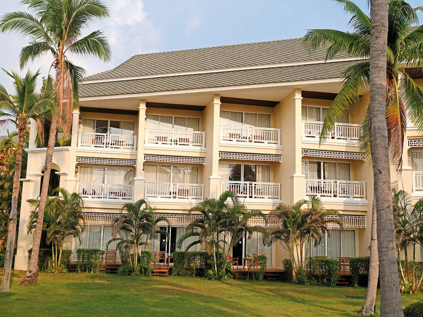 Sofitel Krabi Phokeethra Golf & Spa Resort EXTERIOR