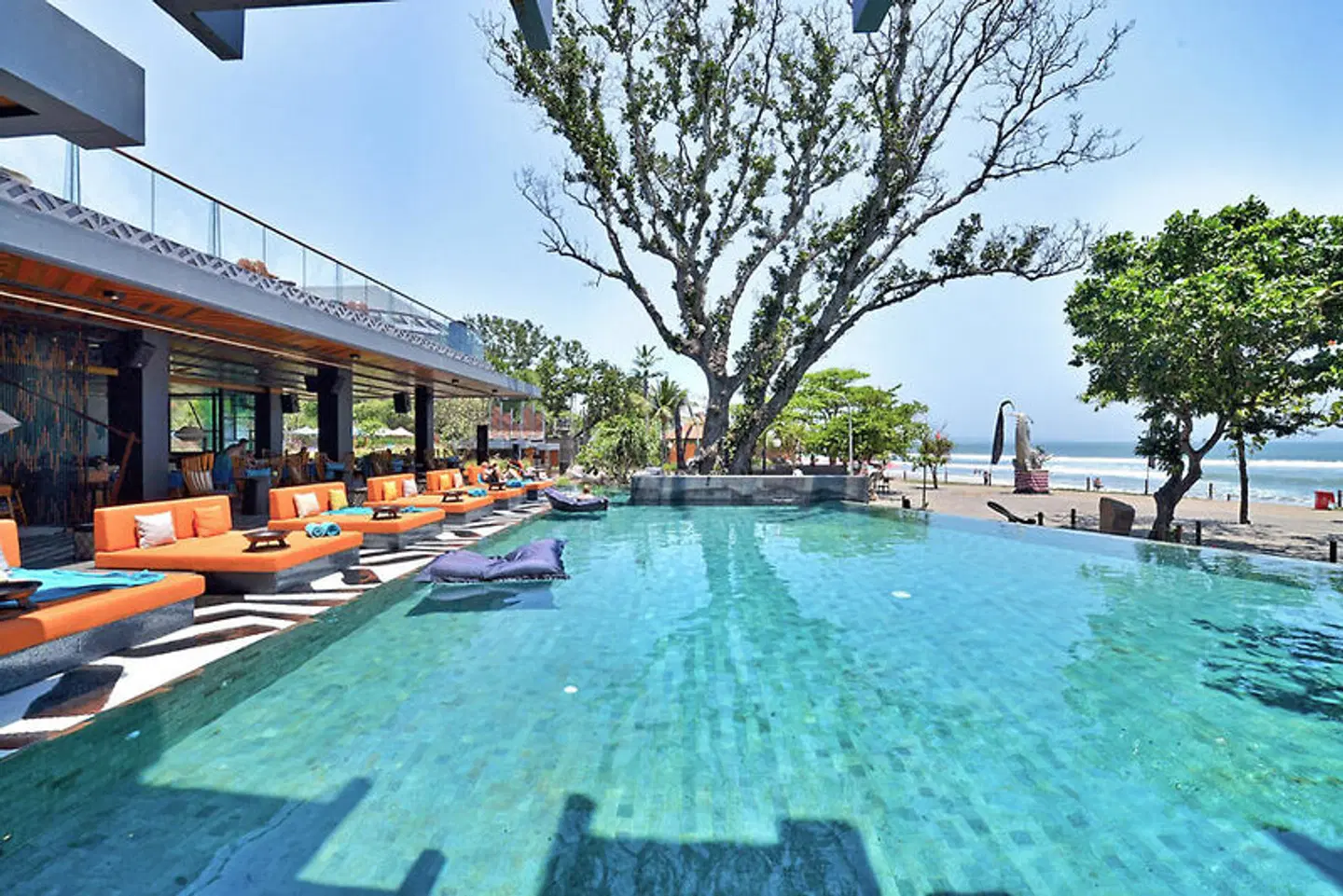 Hotel Indigo Seminyak Bali Beach OUTDOOR_POOL