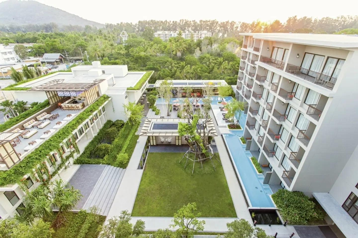 Proud Phuket Garten