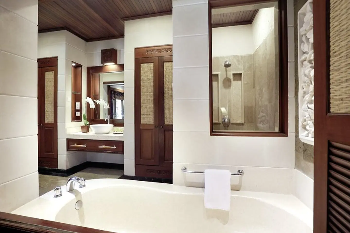 Bali Tropic Resort & Spa Badezimmer