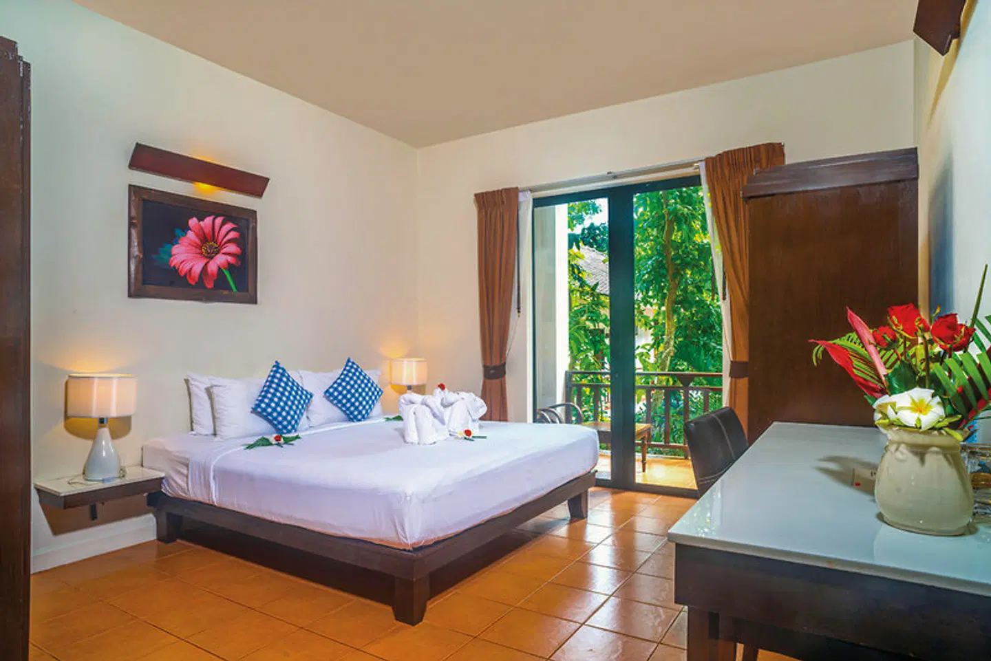 The Hive Hotel ROOM_EXAMPLE