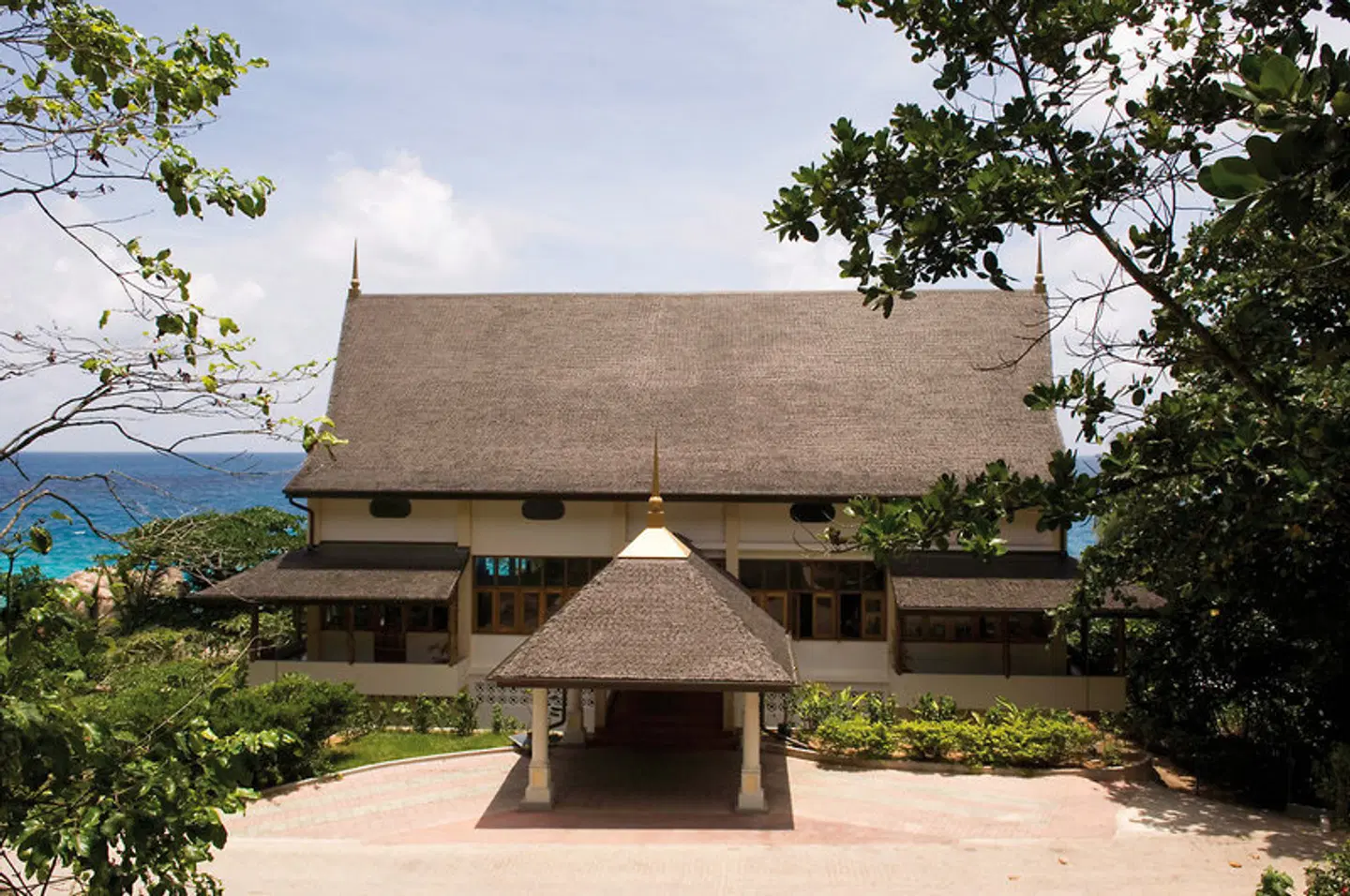 Patatran Village EXTERIOR